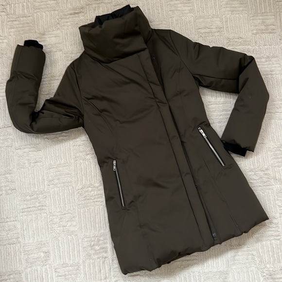 Sandova Gytha Asymmetrical Down Jacket with Inner Bib, Size Small, New condition - Picture 9 of 16